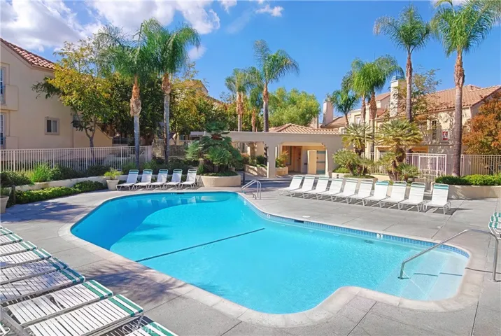 24109 Del Monte Drive, Valencia, California 91355 — photo 4