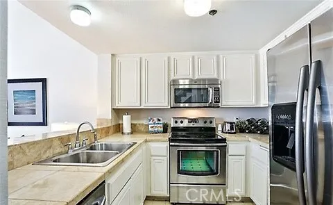 720 W 4th 416, Long Beach, California 90802 — photo 4
