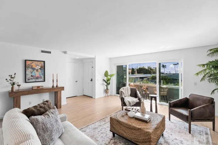 92 Montego Ct, Coronado, California 92118 — photo 4