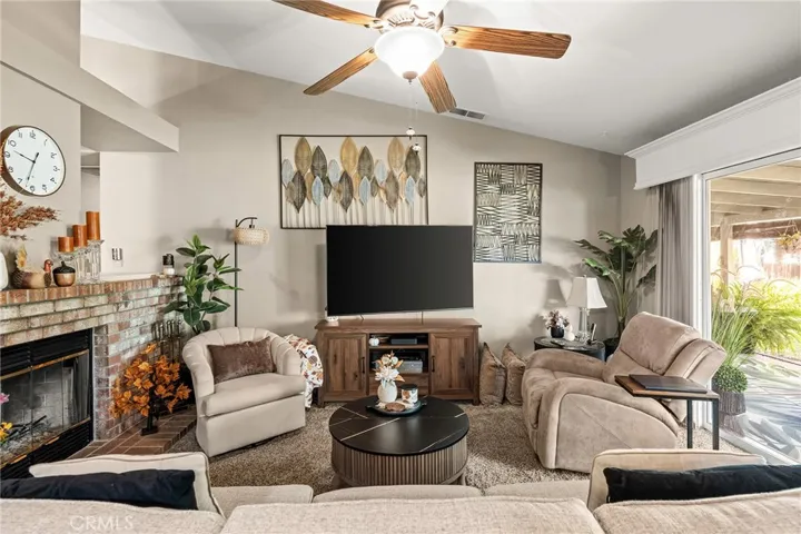 2252 La Rocco, Chico, California 95928 — photo 4