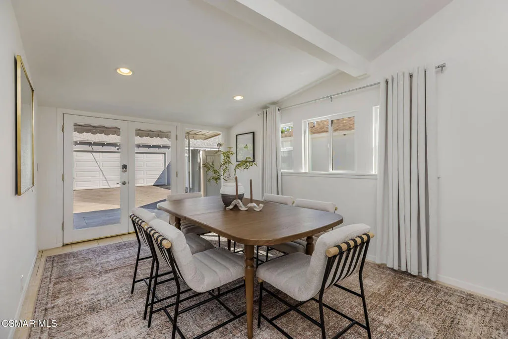 Formal dining or Living Room