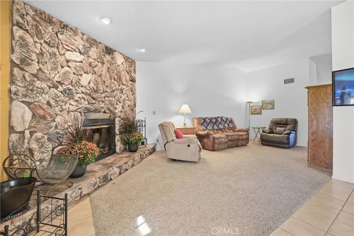 3156 E Avenue H4, Lancaster, California 93535 — photo 5
