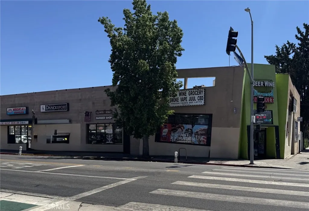 5070 W Hollywood Blvd #W