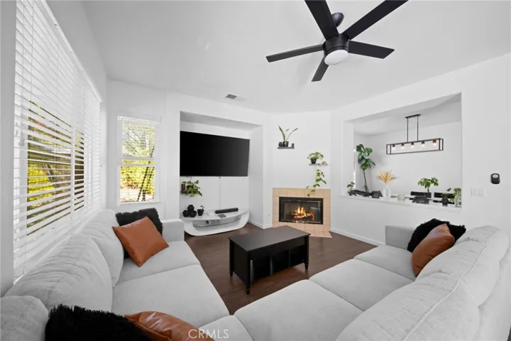 31265 Southampton Court, Menifee, California 92584 — photo 5