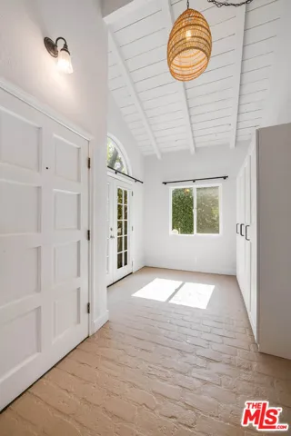 967 Wellesley Avenue, Los Angeles, California 90049 — photo 5