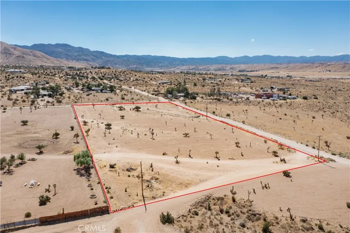 35 Juniper, Apple Valley, California 92308 — photo 4
