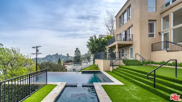 14465 Mulholland Drive, Los Angeles, California 90077 — photo 5