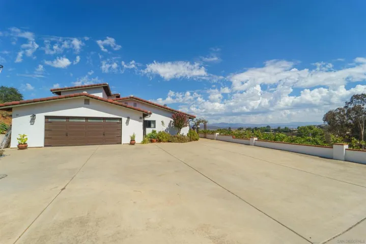 17522 Rancho De Carole Rd, Ramona, California 92065 — photo 4