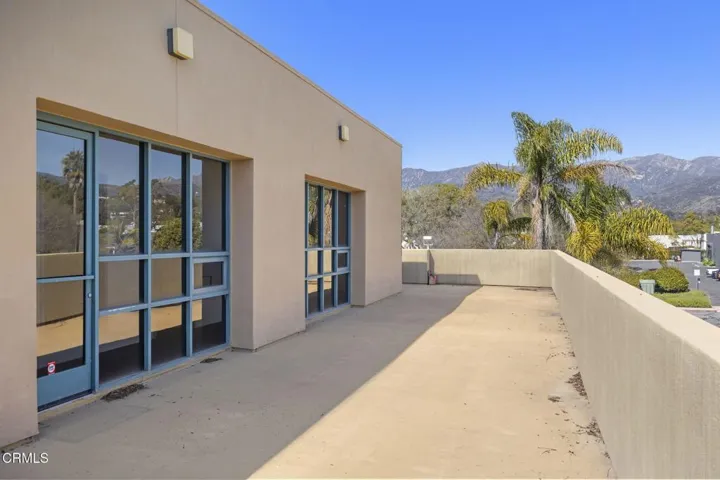 32-web-or-mls-UpmarketMedia-6398Cin-UP-3