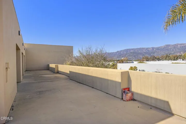 31-web-or-mls-UpmarketMedia-6398Cin-UP-2