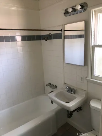 58 Harkness A, Pasadena, California 91106 — photo 5