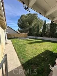 37510 Conifer, Palmdale, California 93550 — photo 5