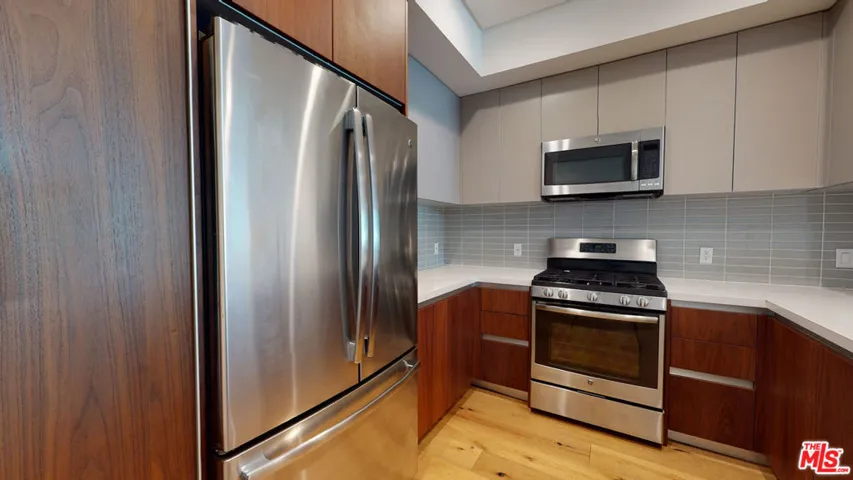 938 S Orange Grove Avenue 202, Los Angeles, California 90036 — photo 5