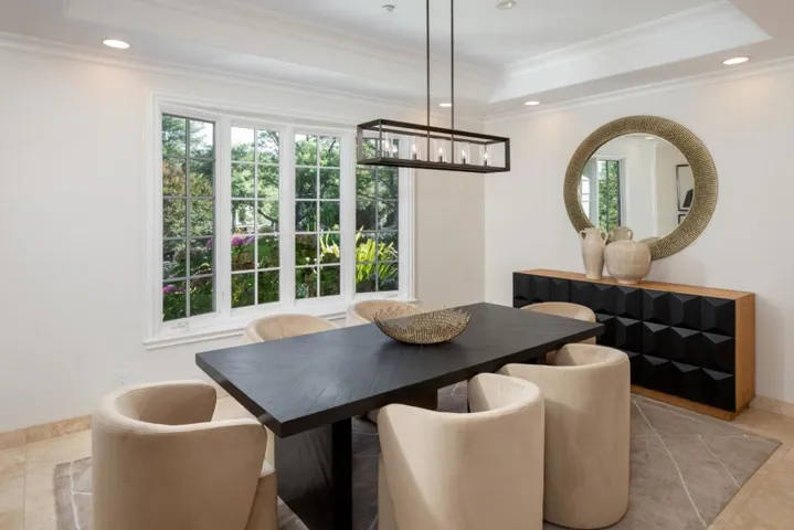 10650 Magdalena Road, Los Altos Hills, California 94024 — photo 5