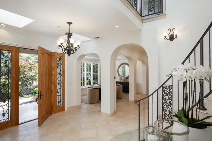 10650 Magdalena Road, Los Altos Hills, California 94024 — photo 4