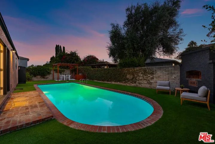 717 N Valley Street, Burbank, California 91505 — photo 5