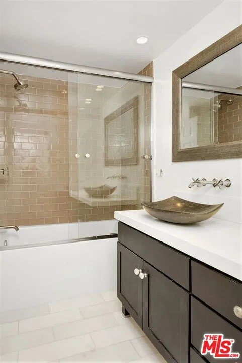 Guest Bathroom.