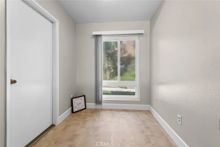 4679 Maxwell Court, Riverside, California 92501 — photo 5