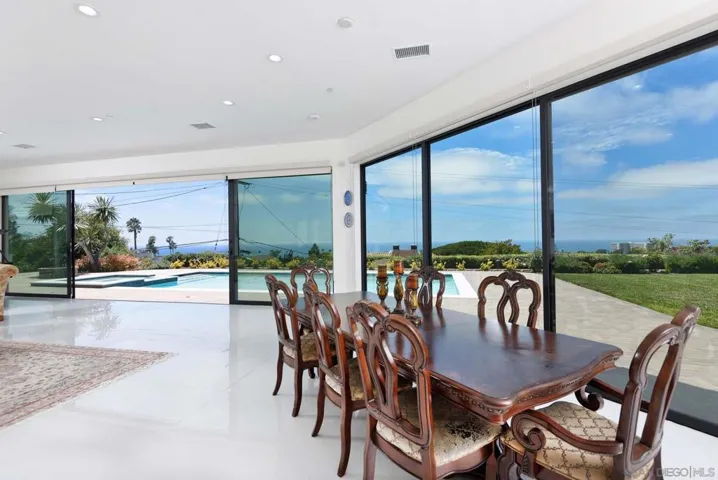 1168 Muirlands Vista Way, La Jolla, California 92109 — photo 5