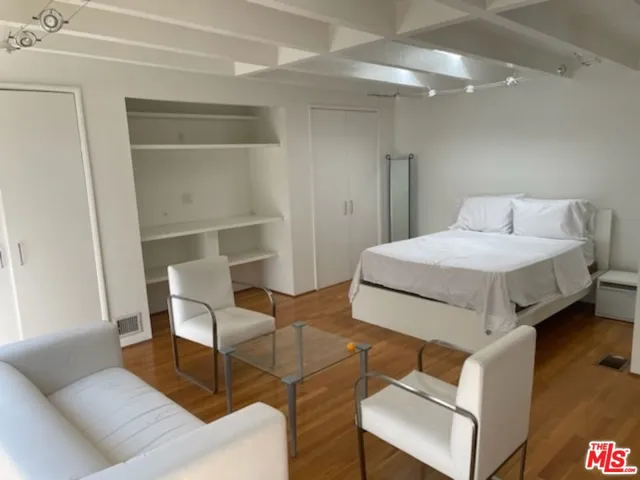 516 1/4 N San Vicente Boulevard, West Hollywood, California 90048 — photo 4