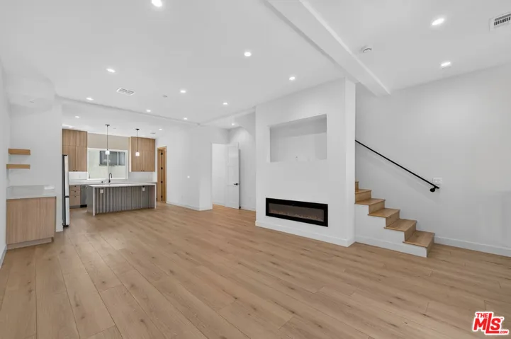2420 N Council Street A, Los Angeles, California 90026 — photo 4