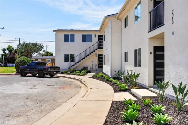 776 W Wilson Street, Costa Mesa, California 92627 — photo 5