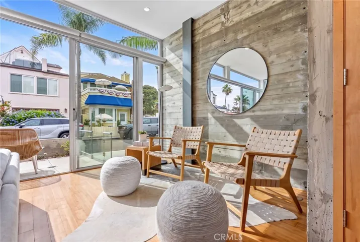 210 43rd Street, Newport Beach, California 92663 — photo 4