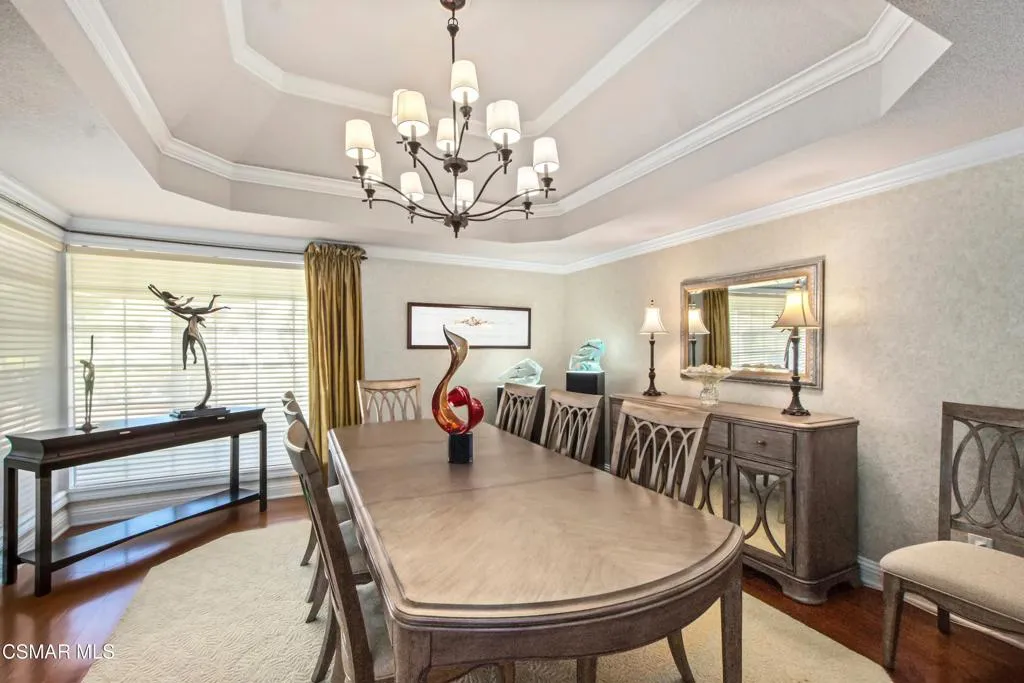 Formal dining room