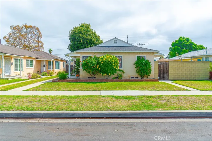 2228 Argonne, Long Beach, California 90815 — photo 5