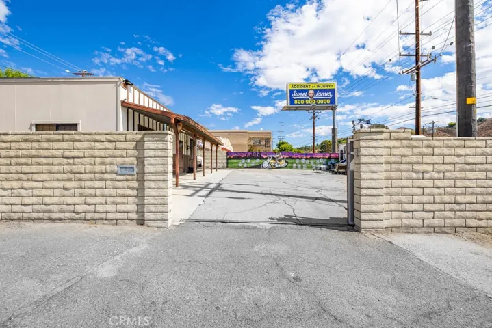17675 Sierra Highway, Canyon Country, California 91351 — photo 4