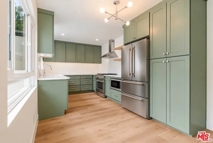 7968 Norton Avenue 1, West Hollywood, California 90046 — photo 5