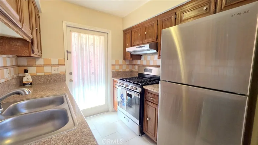 18711 E Arrow Highway 14, Covina, California 91722 — photo 4