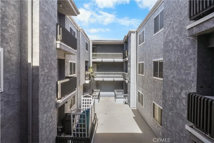 8635 Falmouth Avenue 203, Playa Del Rey, California 90293 — photo 4
