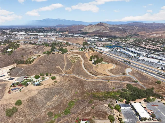 0 Knob Hill/weirick, Corona, California 92883 — photo 4
