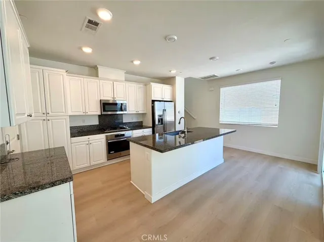 16174 Huckleberry Ave, Chino, California 91708 — photo 5