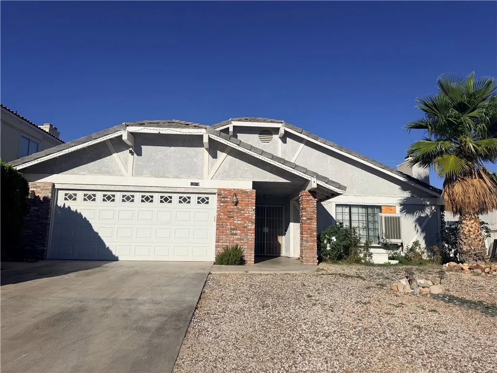 12418 Spring Valley