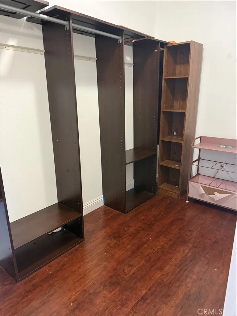 walk in closet
