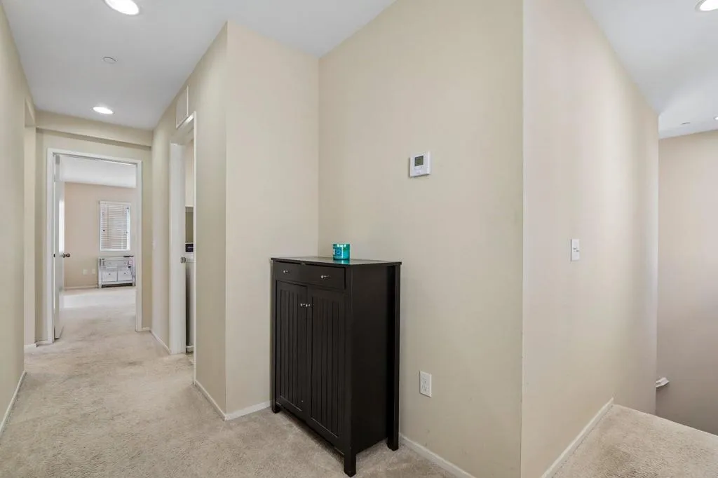 2nd Floor Staircase Hallway