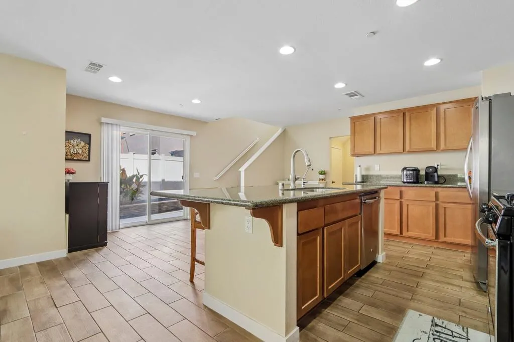 Kitchen 2