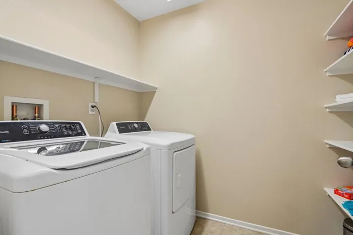 2nd Floor Laundry Room