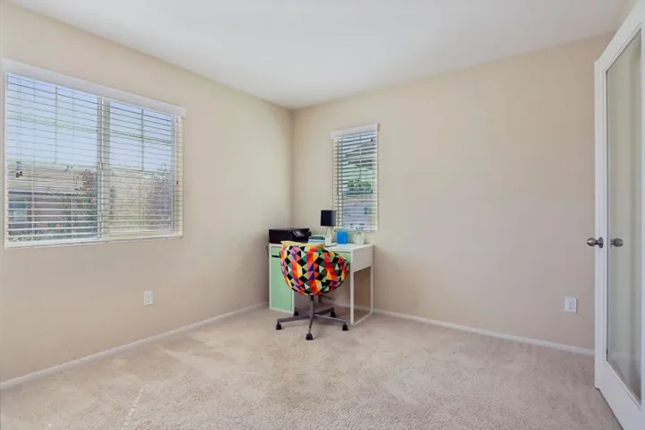 2nd Floor Bedroom 2 Entry