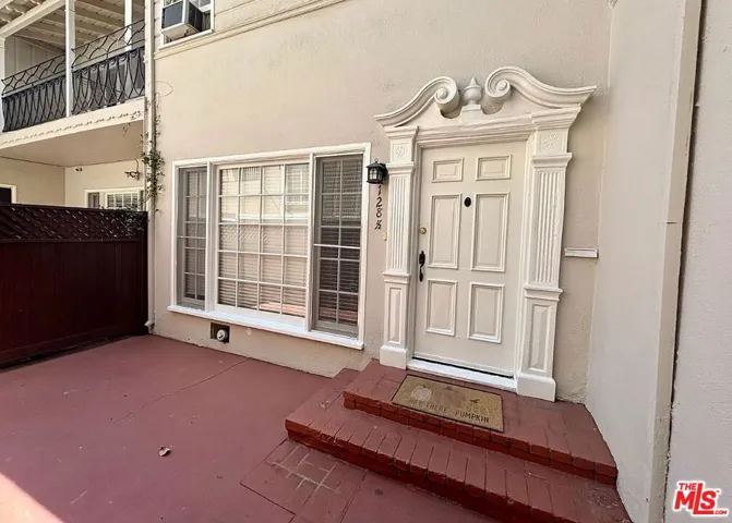 128 S Palm Drive, Beverly Hills, California 90212 — photo 4