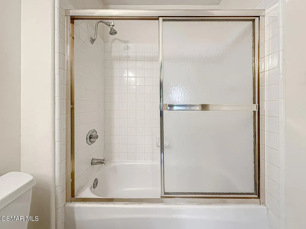 gBedroom3 Ensuite7 gBedroom3 Ensuite7