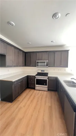 2070 E Bulletin Privado, Ontario, California 91764 — photo 5