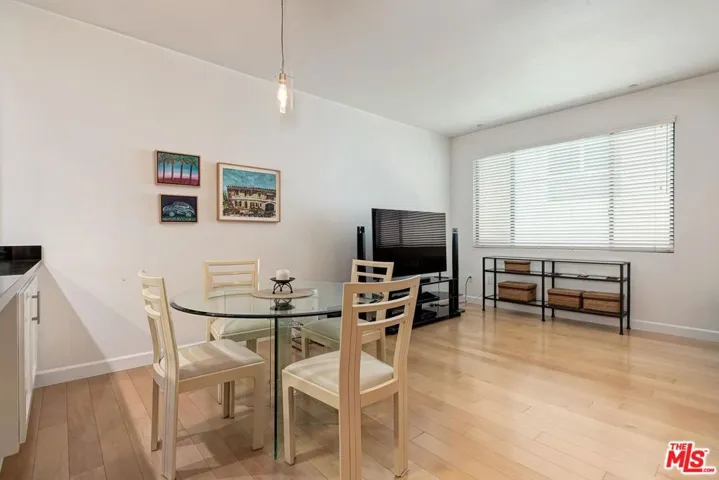 1830 Colby Avenue 9, Los Angeles, California 90025 — photo 5
