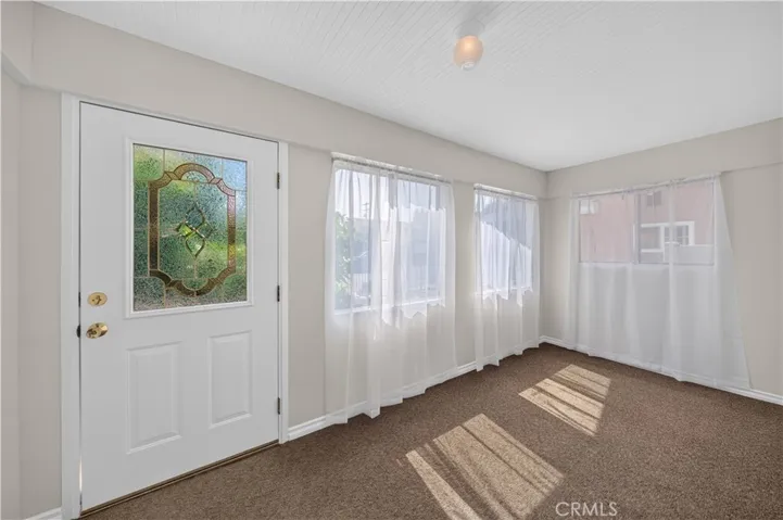 51 W Zane Street, Long Beach, California 90805 — photo 4
