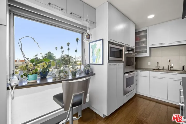 907 Lincoln Boulevard Ph 302, Santa Monica, California 90403 — photo 5
