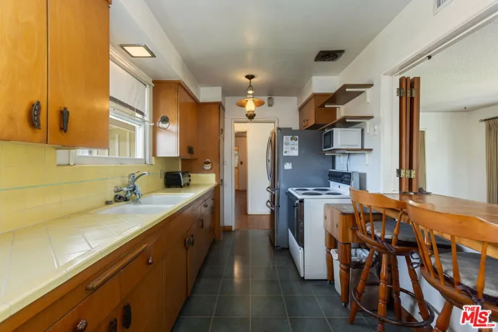 2120 E Napa Place, Anaheim, California 92806 — photo 5