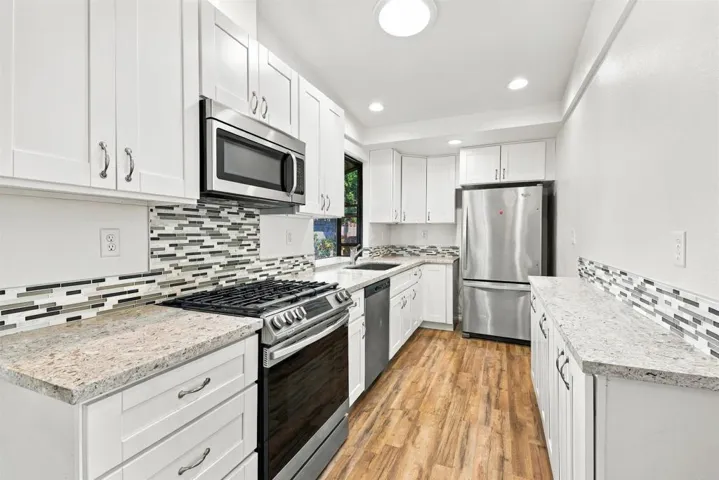 910 La Fiesta Lane, San Marcos, California 92078 — photo 4