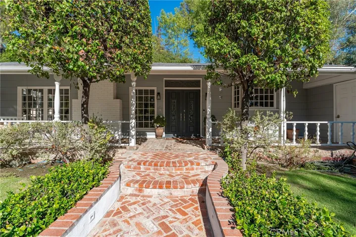 5408 Penfield Avenue, Woodland Hills, California 91364 — photo 5